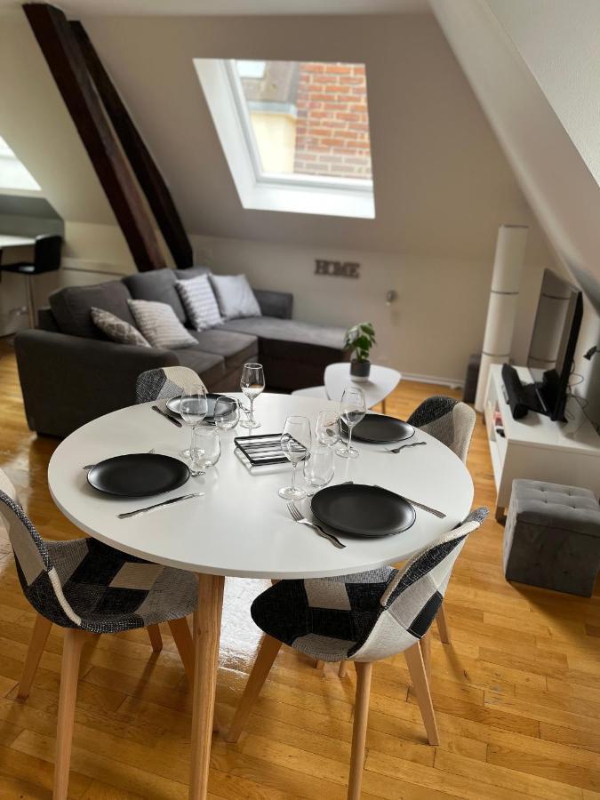 Coeur De Bouchon Apartment Troyes Exterior foto